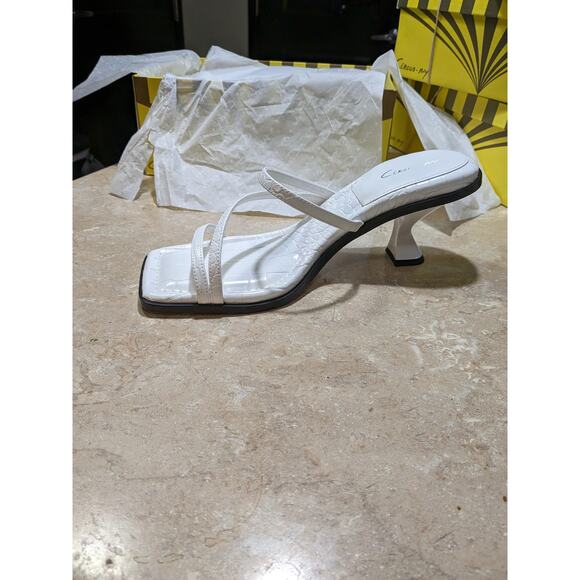 Sam Edelman Circus, NIB. White Felicity sandals. 10M - Picture 5 of 8